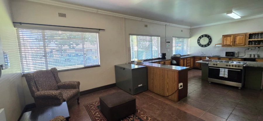 4 Bedroom Property for Sale in Naudeville Free State